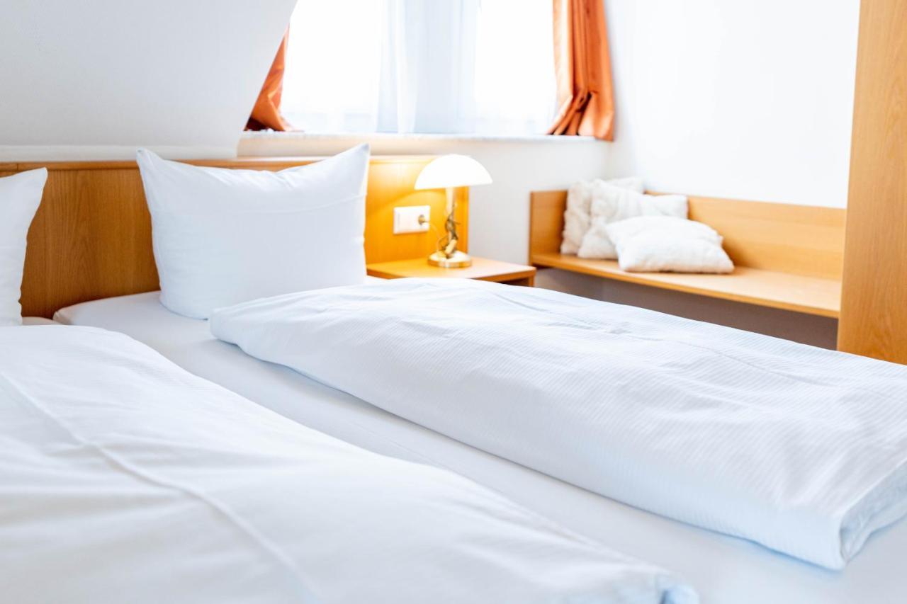 Hotel Am Roemerplatz Ulm Kültér fotó