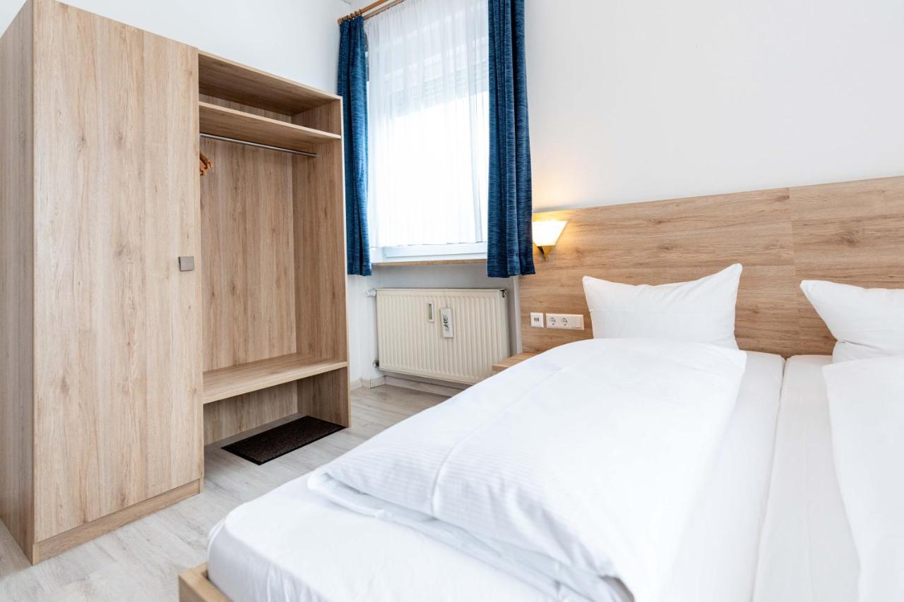 Hotel Am Roemerplatz Ulm Kültér fotó