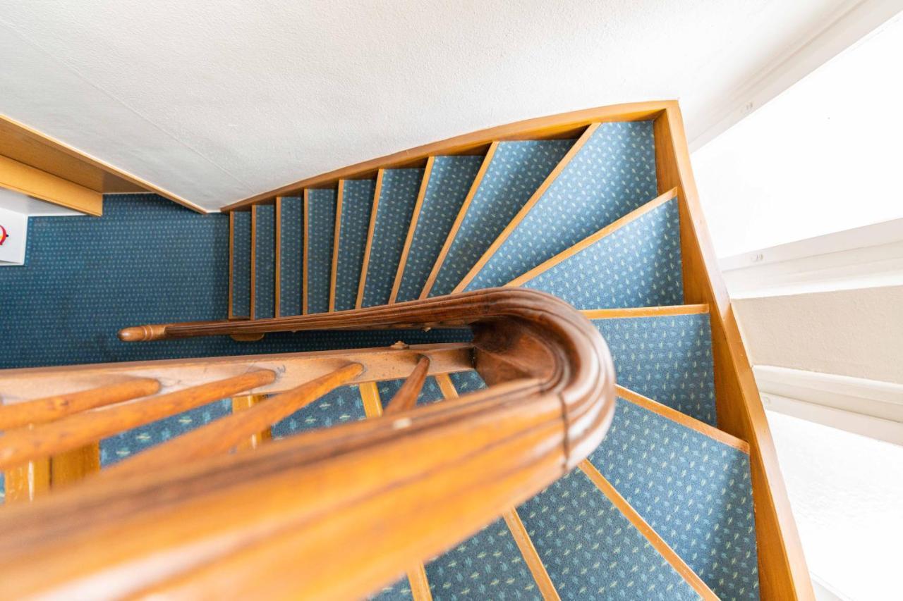 Hotel Am Roemerplatz Ulm Kültér fotó