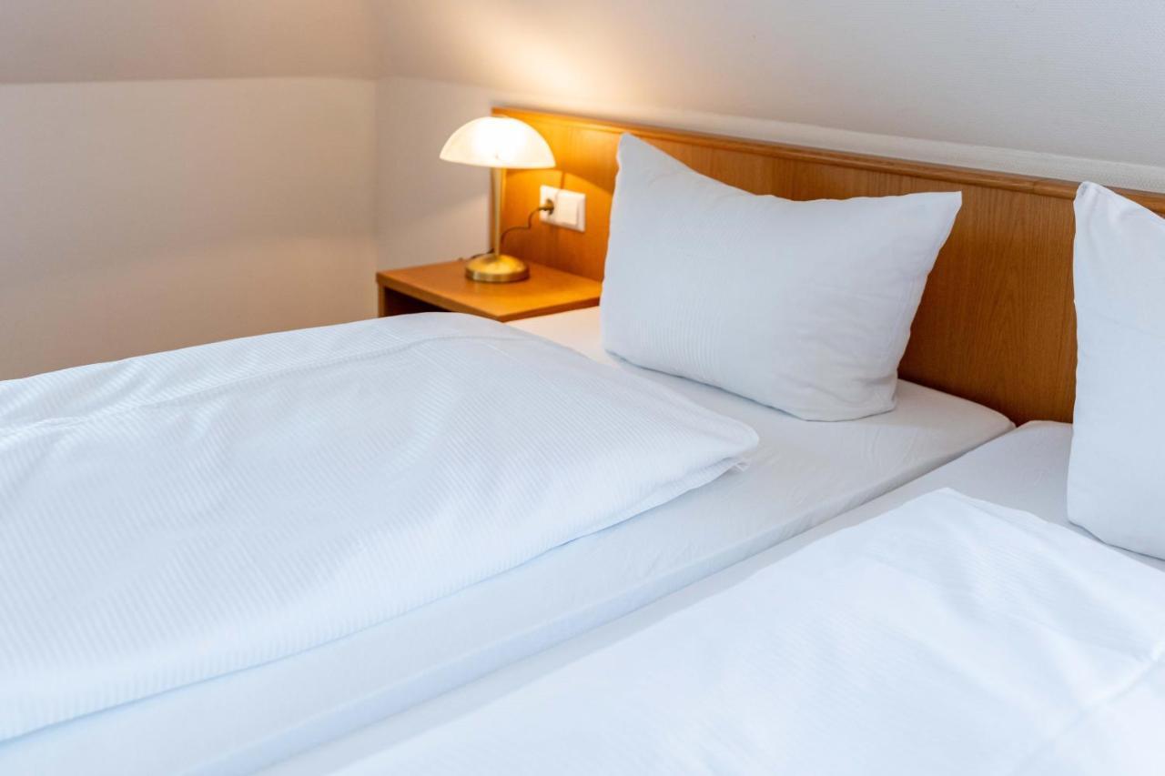 Hotel Am Roemerplatz Ulm Kültér fotó