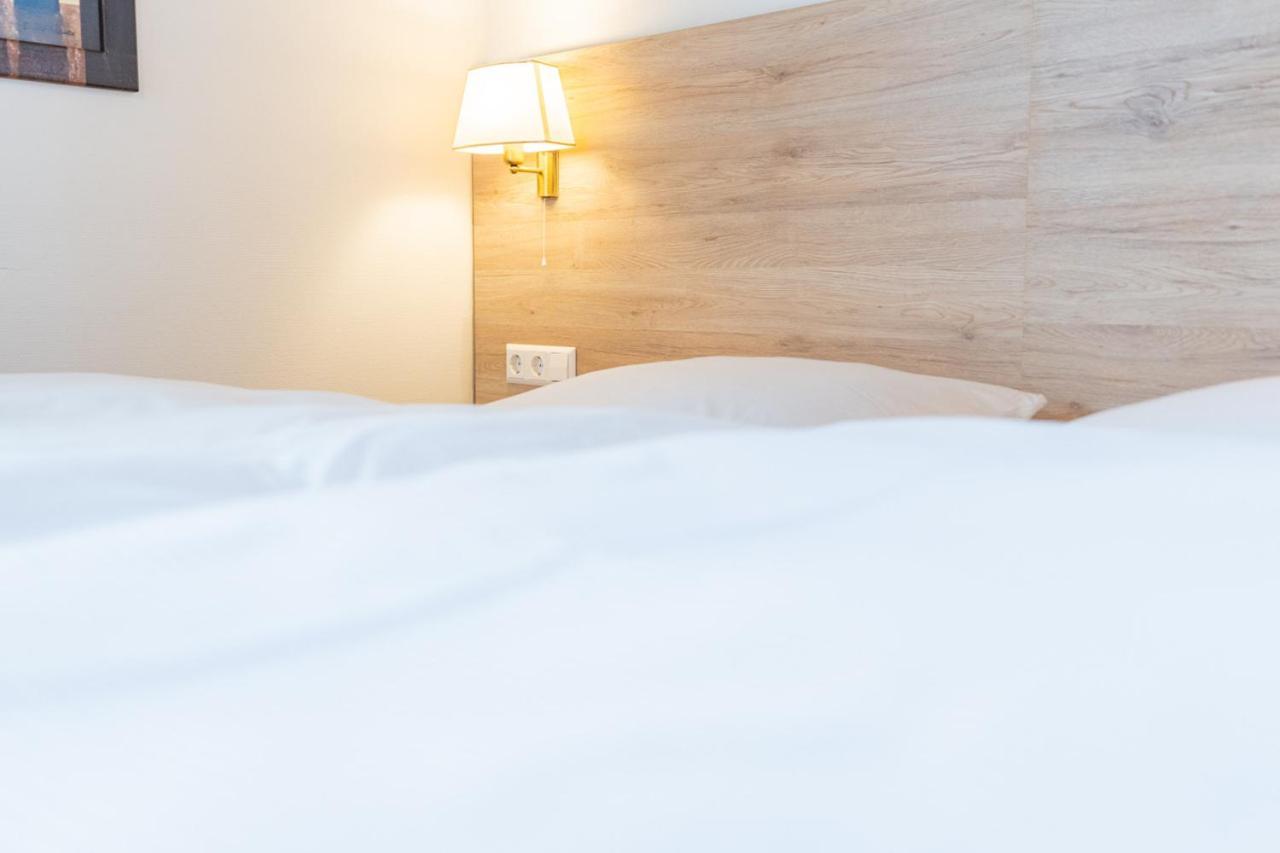 Hotel Am Roemerplatz Ulm Kültér fotó