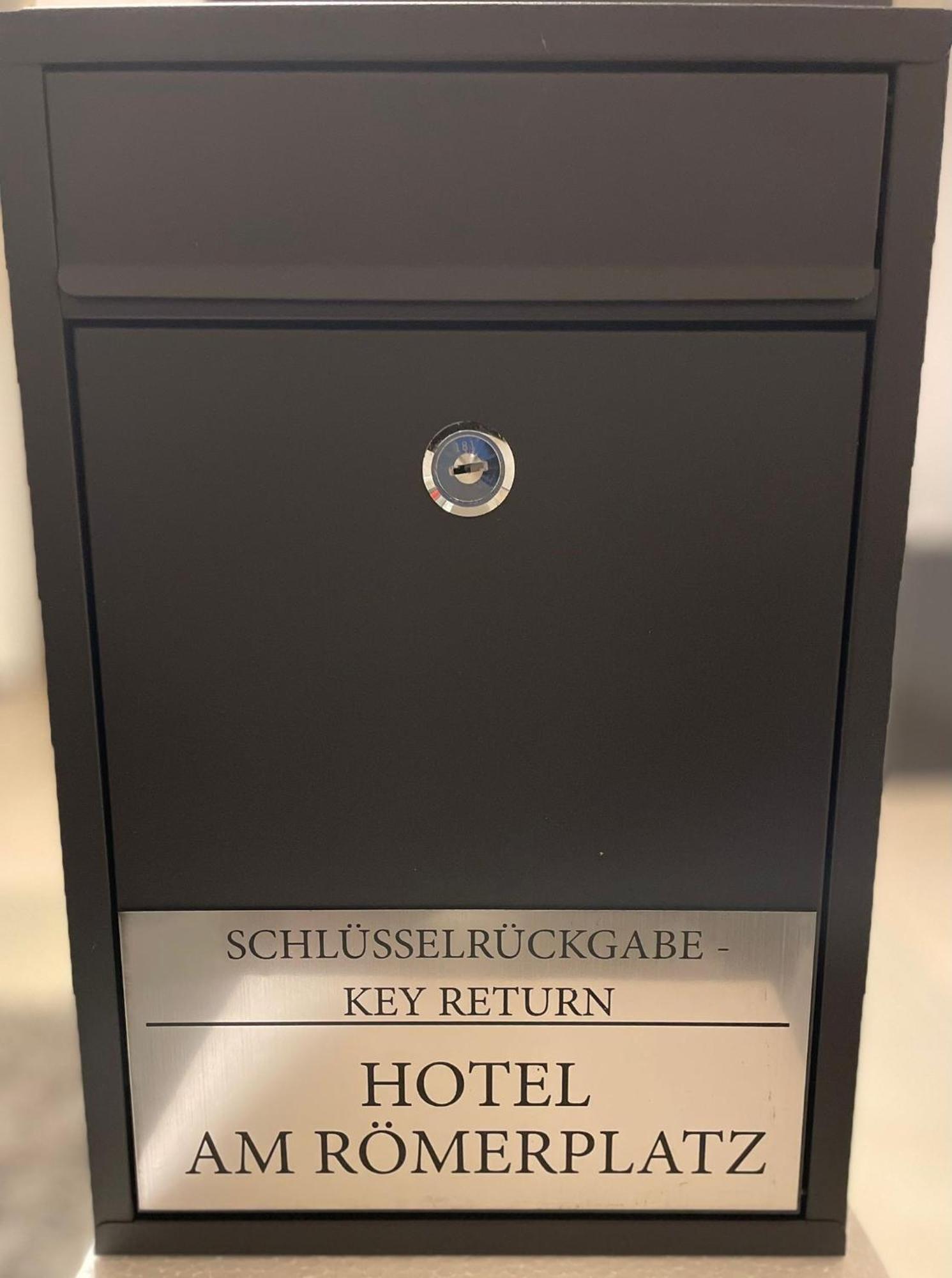 Hotel Am Roemerplatz Ulm Kültér fotó