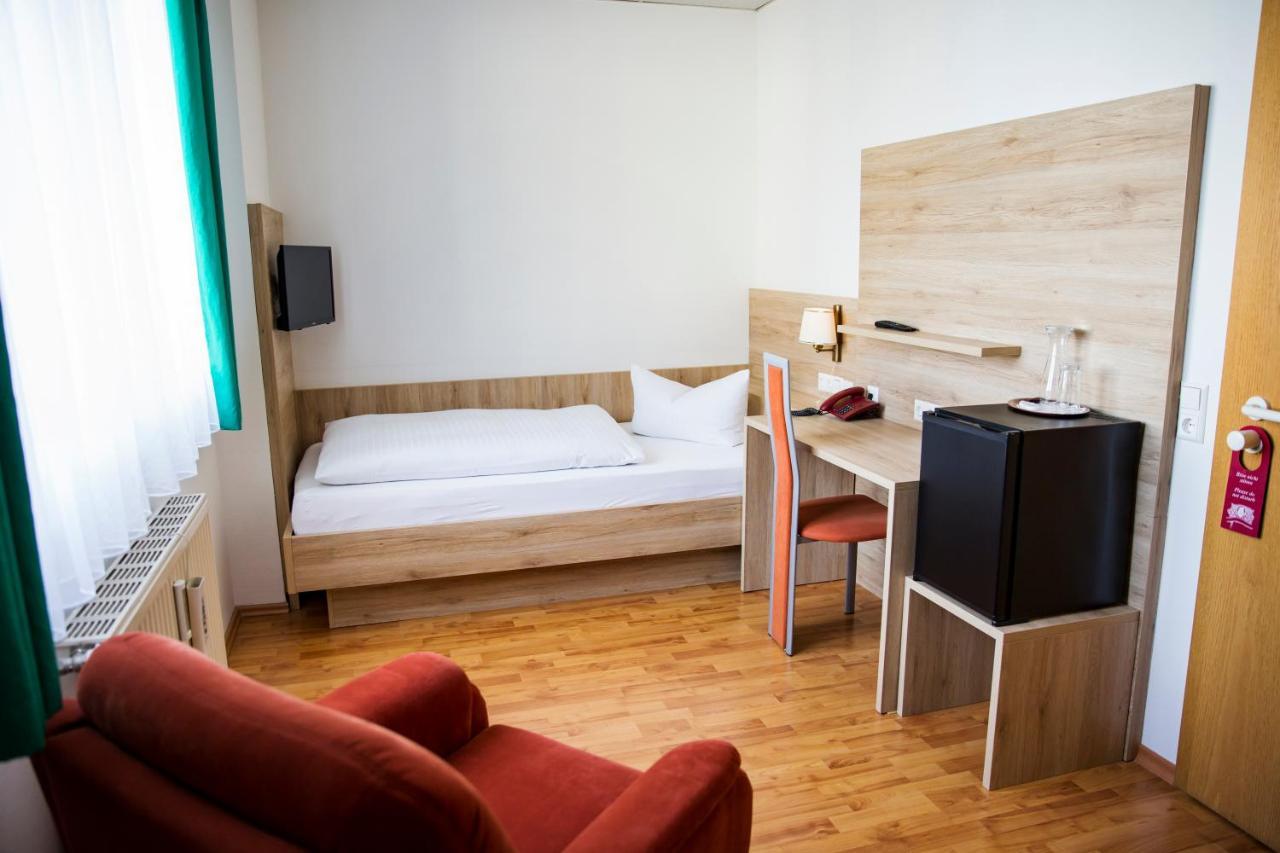 Hotel Am Roemerplatz Ulm Kültér fotó
